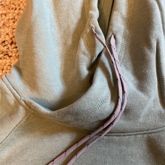 NWOT Columbia sweatshirt - Picture 5 of 7